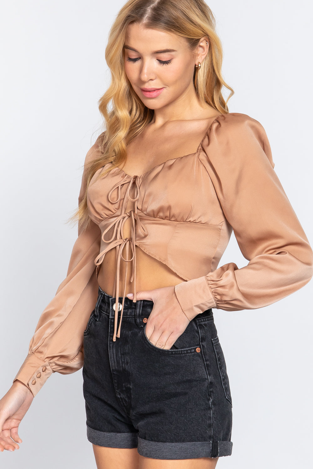 Ribbon Tie Woven Crop top