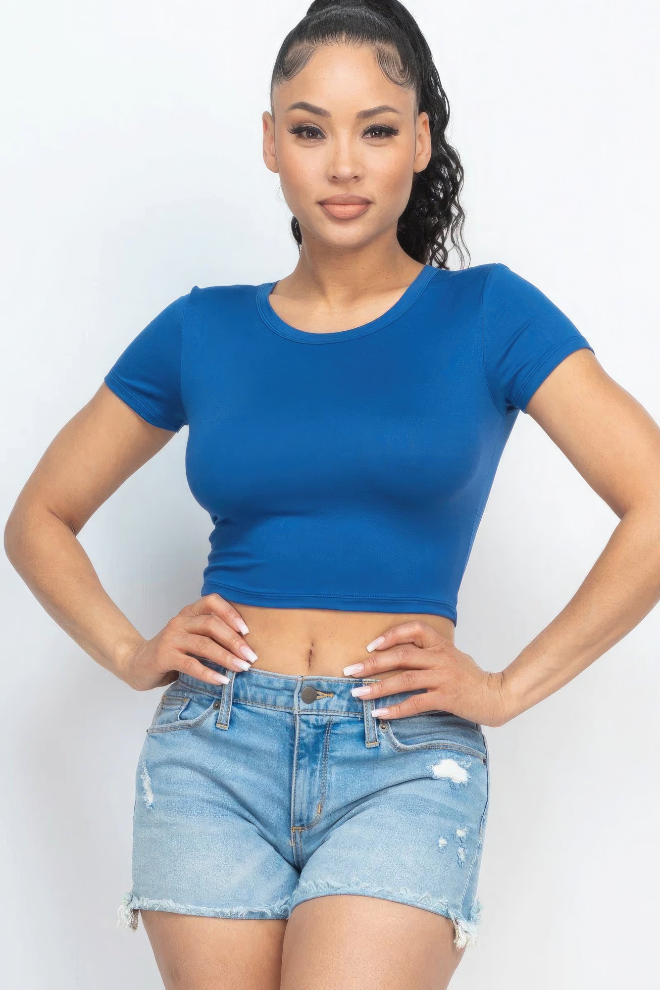 Roundneck Crop Top Tee