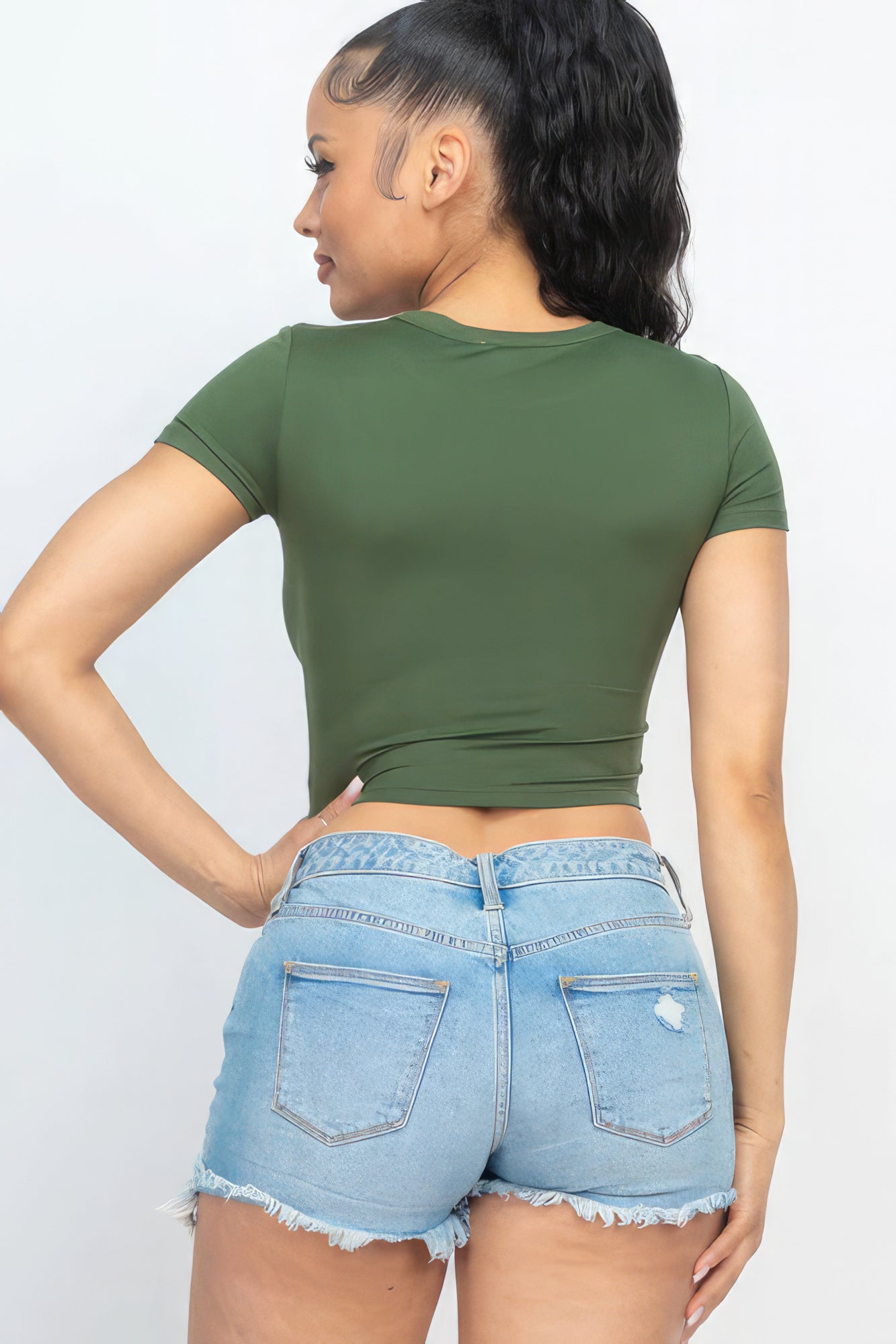 Roundneck Crop Top Tee